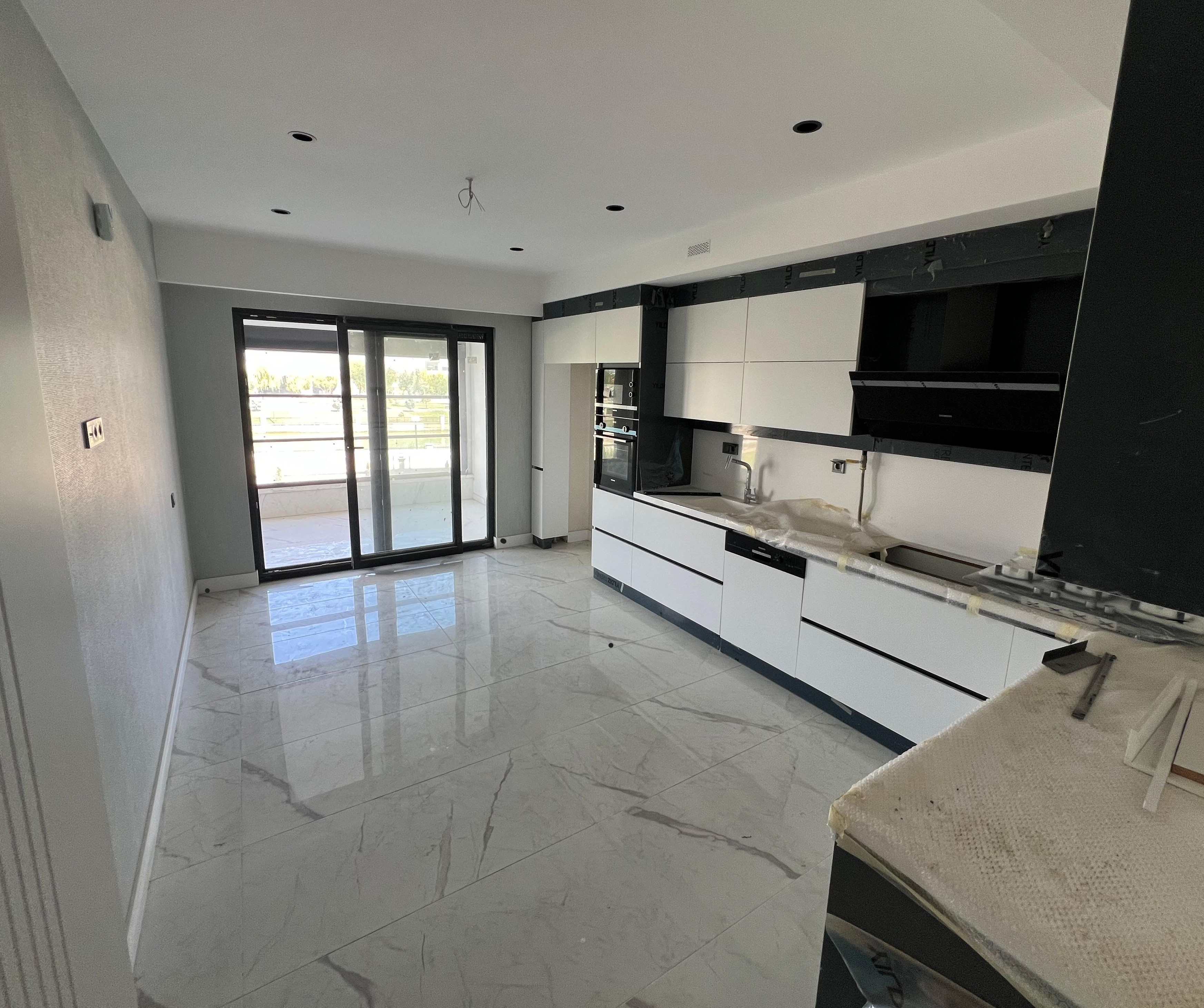 AKARÇAY GOLD LÜX SATILIK DAİRE