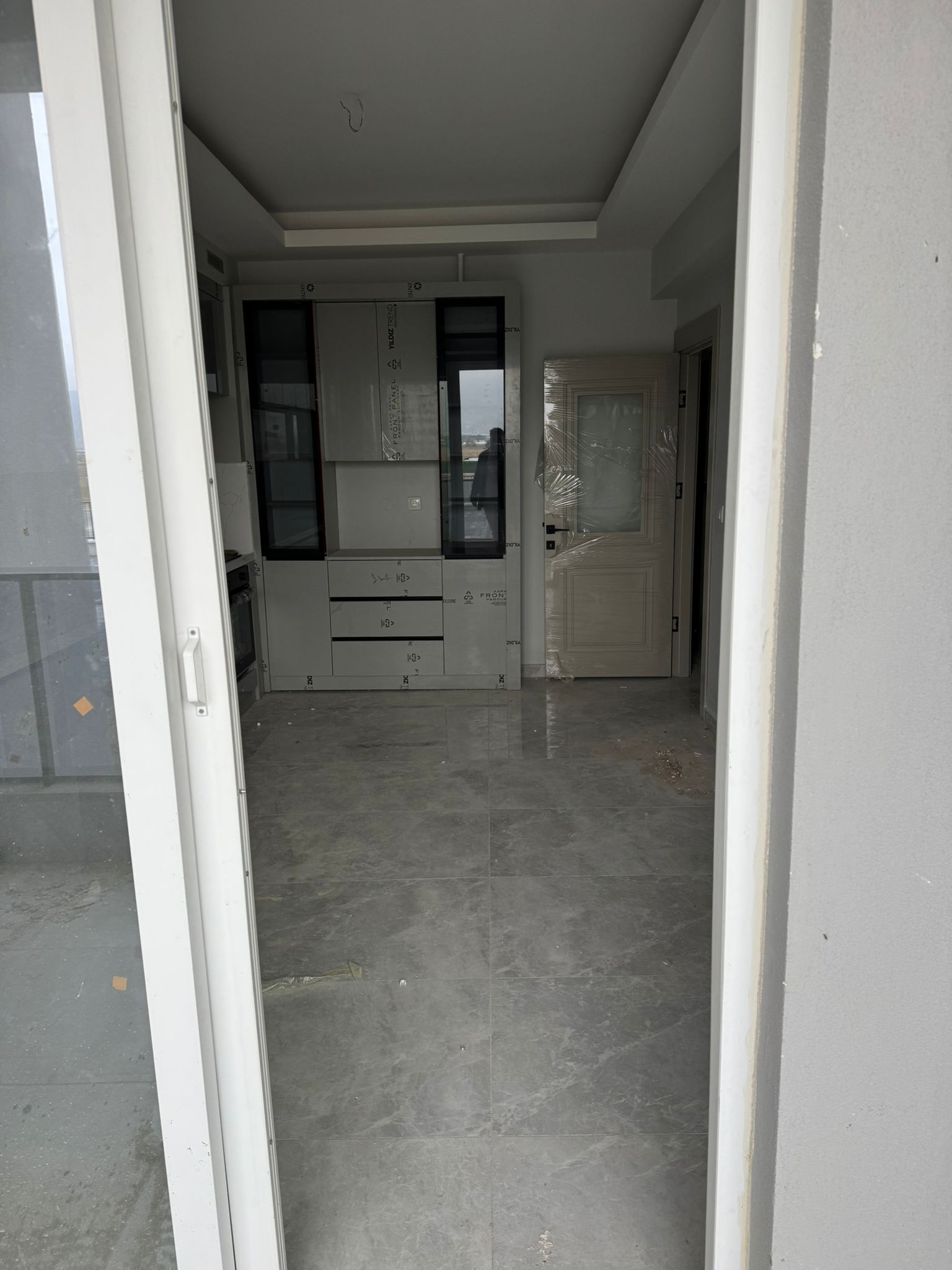 ME KA GROUP'TAN ZAFER YAŞAM KONUTLARINDA SATILIK 4+1 LÜX DAİRE