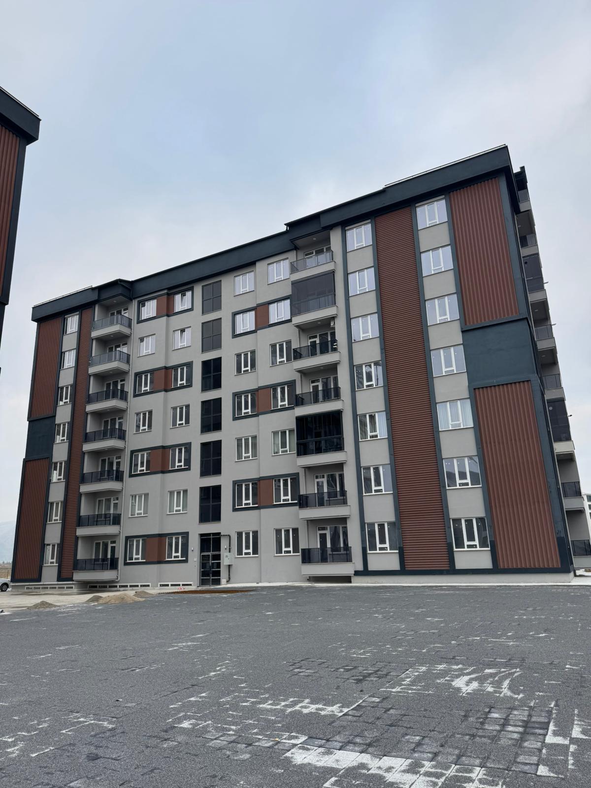 ME KA GROUP'TAN ZAFER YAŞAM KONUTLARINDA SATILIK 4+1 LÜX DAİRE