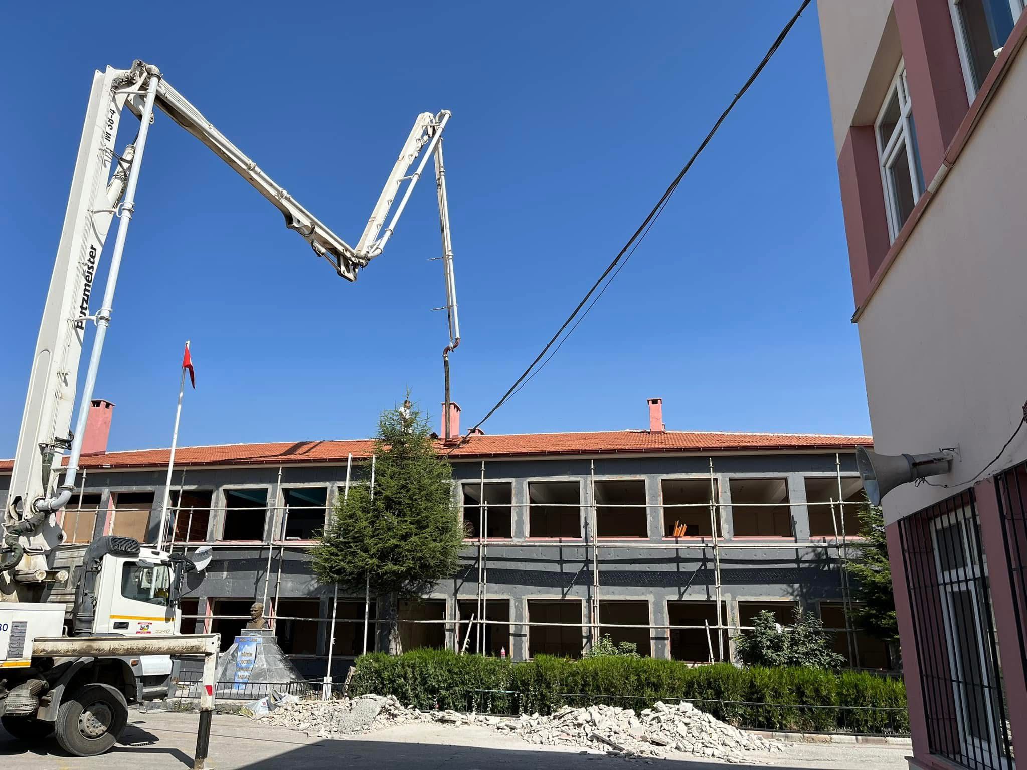 AFYONKARAHİSAR MERKEZ KAZIM ÖZER ORTAOKULU GÜÇLENDİRME YAPIMI PROJESİ